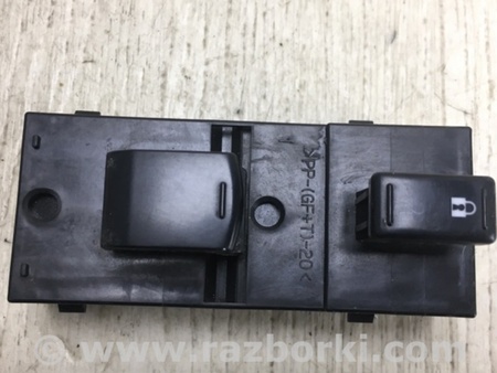 ФОТО Кнопка стеклоподьемника для Nissan Rogue (08-14) Киев