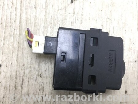 ФОТО Кнопка противотуманных фонарей для Nissan Rogue (08-14) Киев