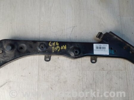 ФОТО Кронштейн фары для Nissan Rogue (08-14) Киев