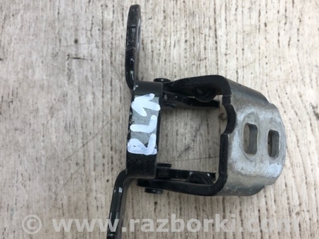 ФОТО Петля двери верхняя для Jeep Patriot (10-17) Киев