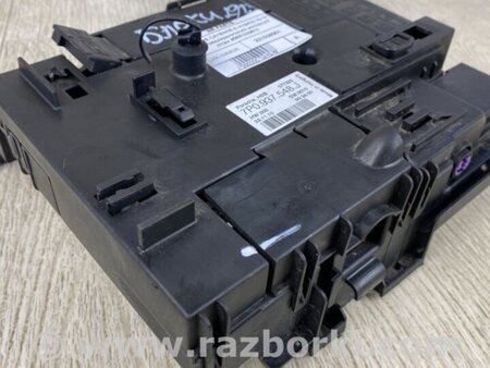ФОТО Блок предохранителей для Porsche Cayenne Type 958 (10-18) Киев