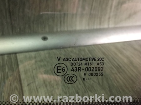 ФОТО Стекло в кузов для Porsche Cayenne Type 958 (10-18) Киев