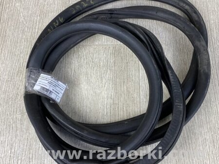 ФОТО Уплотнитель двери для Porsche Cayenne Type 958 (10-18) Киев