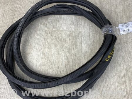 ФОТО Уплотнитель двери для Porsche Cayenne Type 958 (10-18) Киев