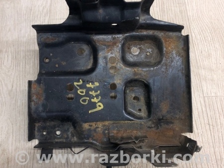 ФОТО Полка аккумулятора для Nissan Rogue (08-14) Киев