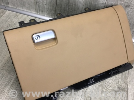 ФОТО Бардачок для Porsche Cayenne Type 958 (10-18) Киев