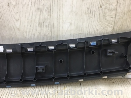 ФОТО Накладка на порог багажника для Porsche Cayenne Type 958 (10-18) Киев