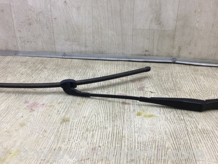 ФОТО Поводок дворника для Porsche Cayenne Type 958 (10-18) Киев