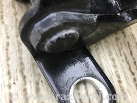 ФОТО Петля двери верхняя для Lexus RX350/450 (09-15) Киев