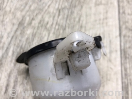ФОТО Горловина бачка стеклоомывателя для Lexus RX350/450 (09-15) Киев