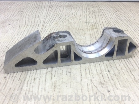 ФОТО Крепление стабилизатора для Porsche Cayenne Type 958 (10-18) Киев