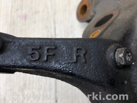 ФОТО Кулак поворотный для Lexus RX350/450 (09-15) Киев