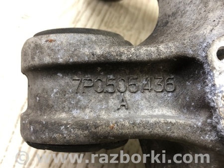 ФОТО Цапфа для Porsche Cayenne Type 958 (10-18) Киев