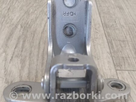 ФОТО Петля двери нижняя для KIA Forte TD (08-13) Киев