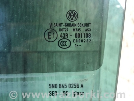 ФОТО Стекло двери для Volkswagen Tiguan (11-17) Киев