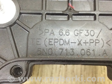 ФОТО Кронштейн для Volkswagen Tiguan (11-17) Киев