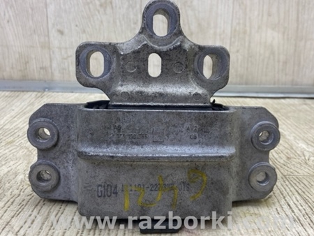 ФОТО Подушка для Volkswagen Tiguan (11-17) Киев
