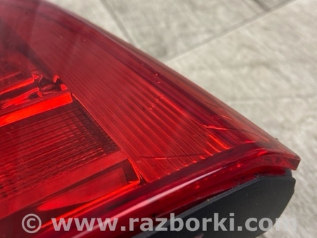 ФОТО Фонарь задний внутренний для Volkswagen Tiguan (11-17) Киев