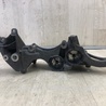 Кронштейн генератора Volkswagen Jetta USA (10-17)