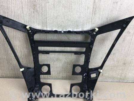 ФОТО Накладка торпедо под магнитолу для Hyundai Sonata YF (09.2009-03.2014) Киев