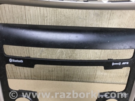 ФОТО Накладка торпедо под магнитолу для Hyundai Sonata YF (09.2009-03.2014) Киев