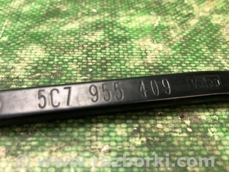 ФОТО Поводок дворника для Volkswagen Jetta USA (10-17) Киев