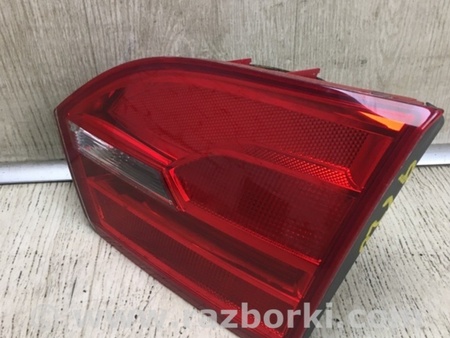 ФОТО Фонарь задний внутренний для Volkswagen Jetta USA (10-17) Киев