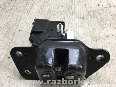 ФОТО Замок крышки багажника для Dodge Journey (2011-2020) Киев