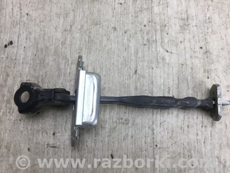ФОТО Ограничитель двери для Nissan Juke (10-19) Киев