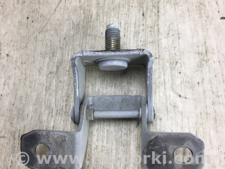 ФОТО Петля крышки багажника для Nissan Juke (10-19) Киев