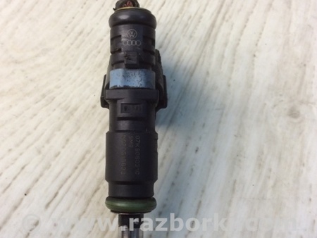 ФОТО Форсунка топливная для Volkswagen Jetta USA (10-17) Киев