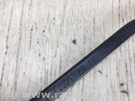 ФОТО Поводок дворника для Ford Focus 3 (01.2010 - 03.2018) Киев