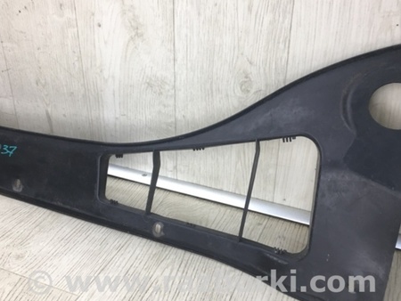 ФОТО Пластик под лобовое стекло (Жабо) для Ford Focus 3 (01.2010 - 03.2018) Киев