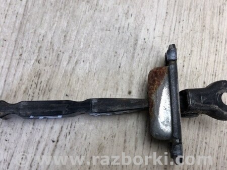 ФОТО Ограничитель двери для Hyundai Elantra MD (04.2010-05.2016) Киев
