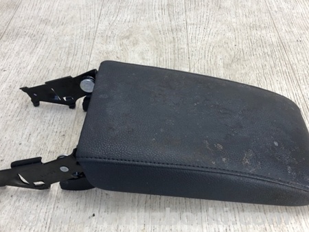ФОТО Подлокотник для Volkswagen Jetta USA (10-17) Киев