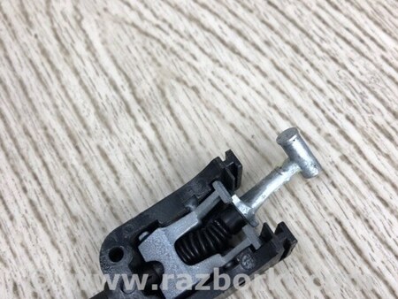 ФОТО Замок двери для Volkswagen Jetta USA (10-17) Киев