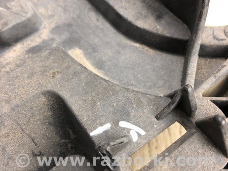ФОТО Полка аккумулятора для Volkswagen Jetta USA (10-17) Киев