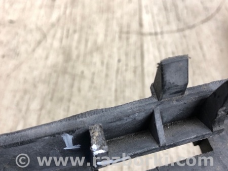 ФОТО Полка аккумулятора для Volkswagen Jetta USA (10-17) Киев