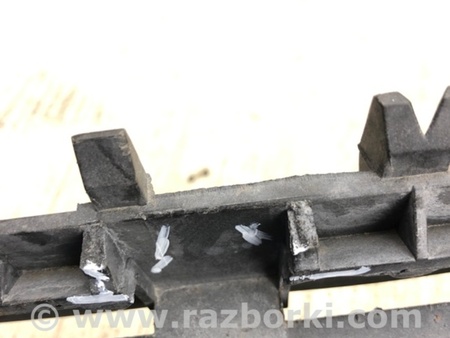 ФОТО Полка аккумулятора для Volkswagen Jetta USA (10-17) Киев