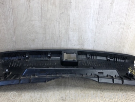 ФОТО Накладка панели багажника внутренняя для Volkswagen Jetta USA (10-17) Киев