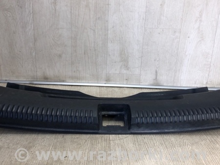 ФОТО Накладка панели багажника внутренняя для Volkswagen Jetta USA (10-17) Киев
