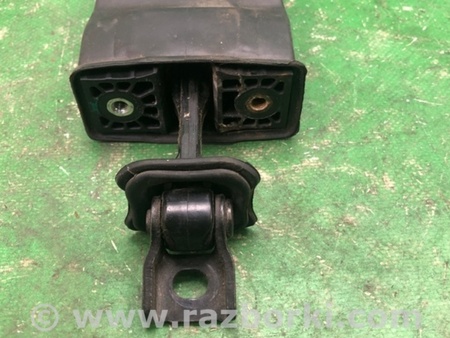 ФОТО Ограничитель двери для Volkswagen Jetta USA (10-17) Киев