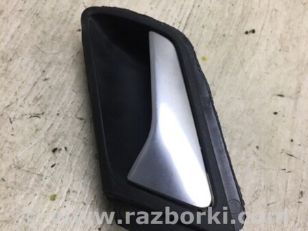 ФОТО Ручка двери внутренняя для Volkswagen Jetta USA (10-17) Киев
