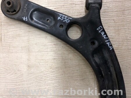 ФОТО Рычаг передний нижний для Hyundai Elantra MD (04.2010-05.2016) Киев