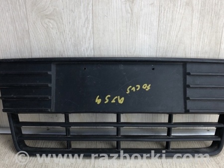 ФОТО Решетка переднего бампера для Ford Focus 3 (01.2010 - 03.2018) Киев