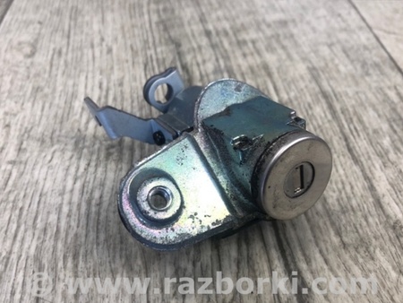 ФОТО Замок крышки багажника для Subaru Legacy BM Киев