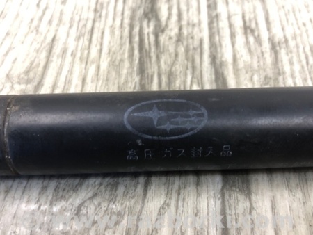 ФОТО Амортизатор крышки багажника для Subaru Legacy BM Киев