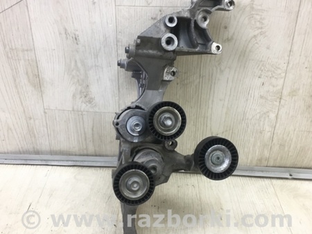 ФОТО Кронштейн натяжного ролика для Volkswagen Jetta USA (10-17) Киев