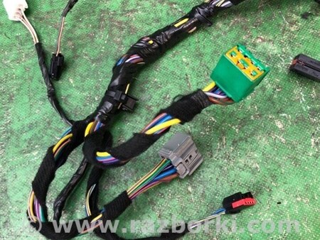 ФОТО Проводка двери для Ford Fiesta Mk6 (2008-2017) Киев