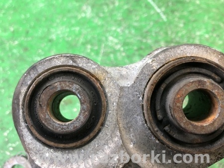 ФОТО Цапфа для Hyundai Sonata YF (09.2009-03.2014) Киев